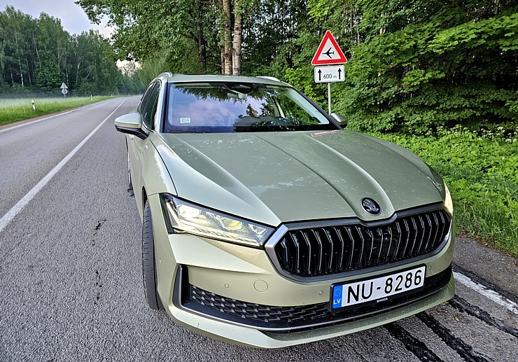 Travelnews.lv apceļo Latviju ar jauno un 150 zirgspēku jaudīgo «Škoda Superb Combi L&K» 354940