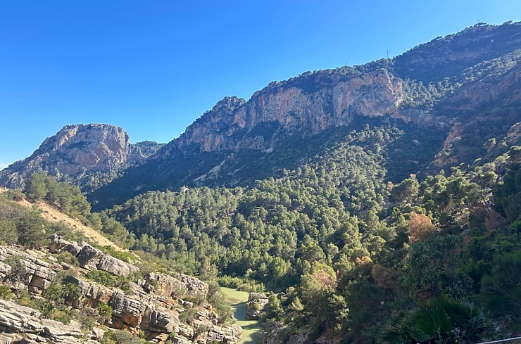 Travelnews.lv iziet slavenu Karaļa taku El Caminito del Rey gar kanjona malu Spānijas dienvidos 354991