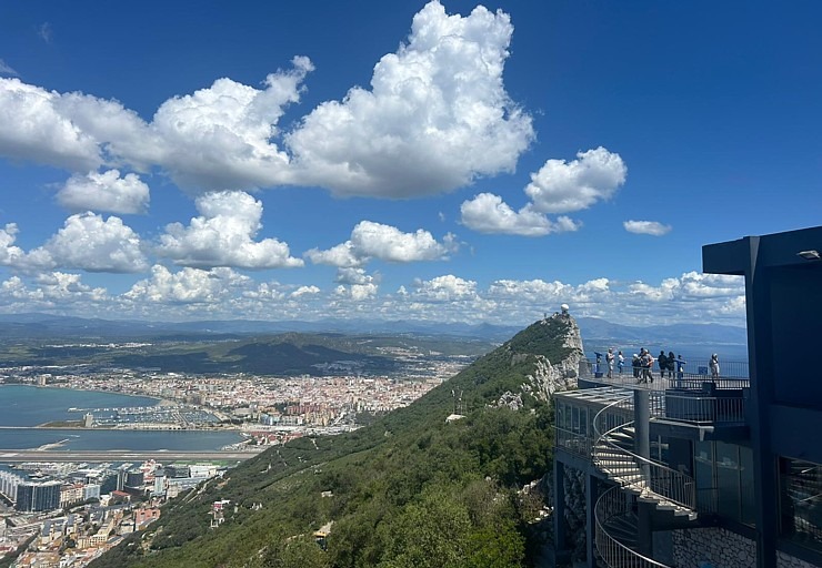 Travelnews.lv iepazīst Lielbritānijas aizjūras teritoriju - Gibraltārs 355158