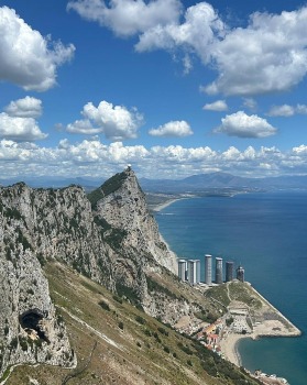 Travelnews.lv iepazīst Lielbritānijas aizjūras teritoriju - Gibraltārs 11