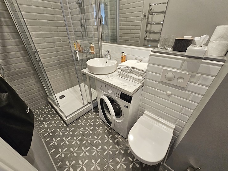 Travelnews.lv Rīgā iepazīst jaunu 4 zvaigžņu apartamentu viesnīcu «Aparthotel Amella» 355796
