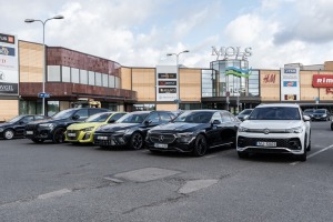 «Gada Auto» pieteiktie automobiļi kopā ar ekspertiem un medijiem dodas uz Kurzemi 5