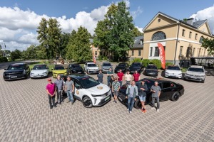 «Gada Auto» pieteiktie automobiļi kopā ar ekspertiem un medijiem dodas uz Kurzemi 6