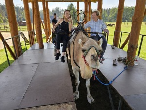 Travelnews.lv apmeklē «Rakšu» brīvdabas ZOO Cēsu novadā 16