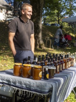 Zaubes savvaļas kulinārais festivāls pulcē dabas garšu un tautas pavārmākslas cienītājus. Foto: Andris Eglītis 28