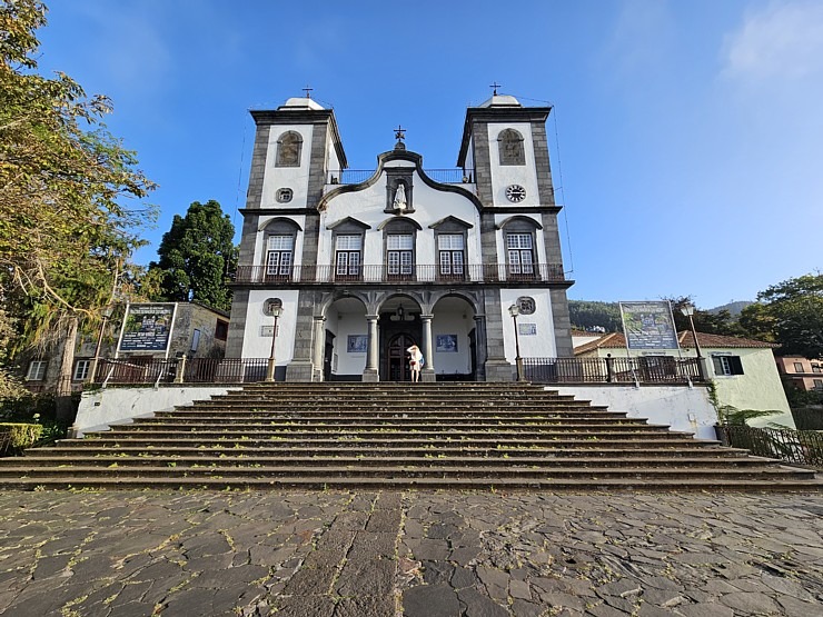 Apmeklējam Madeiras svarīgāko svētceļojumu galamērķi - Nossa Senhora do Monte baznīcu. Sadarbībā ar «airBaltic» Apmeklējam Madeiras svarīgāko svētceļojumu galamērķi - Nossa Senhora do Monte baznīcu. Sadarbībā ar «airBaltic» 360932