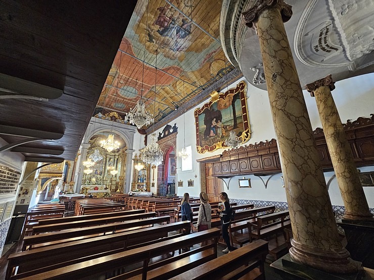 Apmeklējam Madeiras svarīgāko svētceļojumu galamērķi - Nossa Senhora do Monte baznīcu. Sadarbībā ar «airBaltic» Apmeklējam Madeiras svarīgāko svētceļojumu galamērķi - Nossa Senhora do Monte baznīcu. Sadarbībā ar «airBaltic» 360934