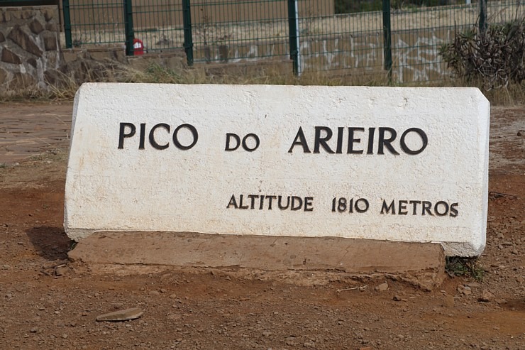 Apmeklējam Madeiras trešo augstāko virsotni Pico do Arieiro (1818) ar panorāmas laukumu. Sadarbībā ar «airBaltic» Apmeklējam Madeiras trešo augstāko virsotni Pico do Arieiro (1818) ar panorāmas laukumu. Sadarbībā ar «airBaltic» 361249