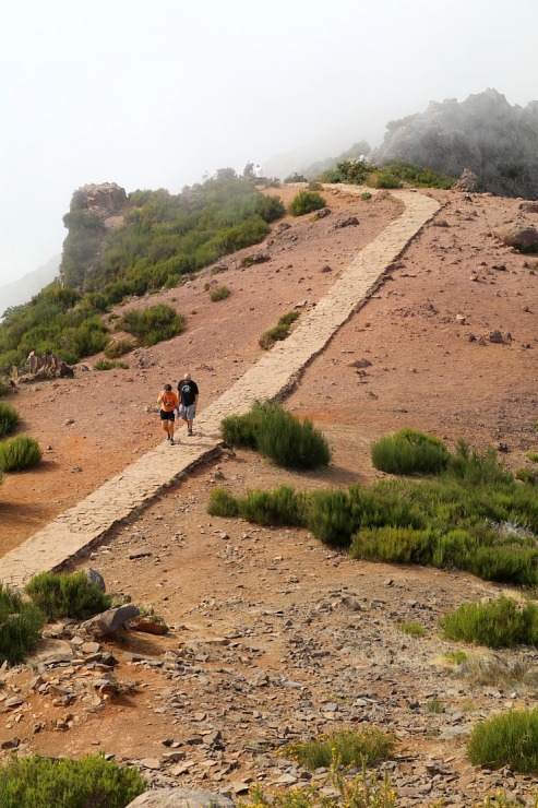 Apmeklējam Madeiras trešo augstāko virsotni Pico do Arieiro (1818) ar panorāmas laukumu. Sadarbībā ar «airBaltic» Apmeklējam Madeiras trešo augstāko virsotni Pico do Arieiro (1818) ar panorāmas laukumu. Sadarbībā ar «airBaltic» 361252