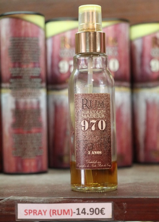 Iepazīstam Madeiras cukura ražotni «Engenhos do Norte» un degustējam «Casa do Rum» vietējo rumu. Sadarbībā ar «airBaltic» Iepazīstam Madeiras cukura ražotni «Engenhos do Norte» un degustējam «Casa do Rum» vietējo rumu. Sadarbībā ar «airBaltic» 361714