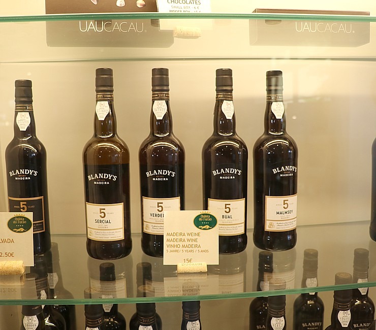 Iepazīstam populāras Madeiras 4 zvaigžņu viesnīcas «Quinta do Furão» piedāvājumu. Sadarbībā ar «airBaltic» Iepazīstam populāras Madeiras 4 zvaigžņu viesnīcas «Quinta do Furão» piedāvājumu. Sadarbībā ar «airBaltic» 362142