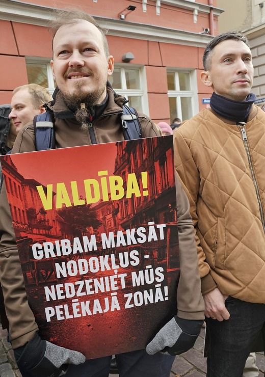 Latvijas ēdinātāji lielā skaitā pie Saeimas aicina politiķus samazināt PVN un uzklausīt nozares prasības 362699