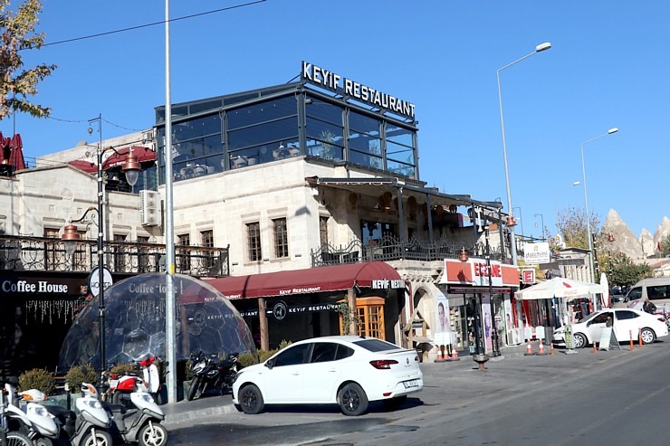 Sadarbībā ar «Turkish Airlines» izbaudām Kapadokijas restorāna «Keyif Restaurant» pusdienu piedāvājumu Sadarbībā ar «Turkish Airlines» izbaudām Kapadokijas restorāna «Keyif Restaurant» pusdienu piedāvājumu 363871