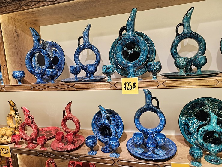 Sadarbībā ar «Turkish Airlines» iepazīstam slavenu Kapadokijas keramiķu darbnīcu «Aldag Elite Cave Ceramic» Sadarbībā ar «Turkish Airlines» iepazīstam slavenu Kapadokijas keramiķu darbnīcu «Aldag Elite Cave Ceramic» 364212