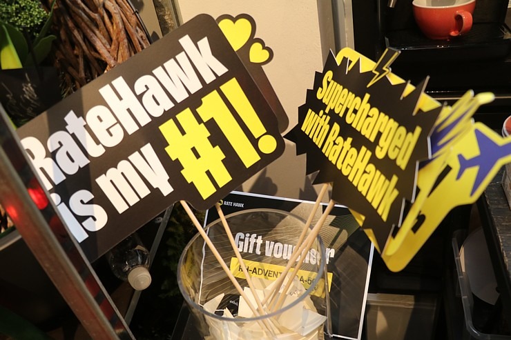 Starptautiskais ceļojumu tehnoloģiju uzņēmums «Rate Hawk» ar TOP labākajām tūrisma firmām meistaro Adventa vainagus Starptautiskais ceļojumu tehnoloģiju uzņēmums «Rate Hawk» ar TOP labākajām tūrisma firmām meistaro Adventa vainagus 364885