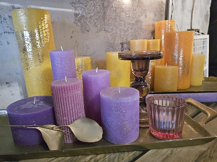 Meistarklases veidā iepazīstam sveču darbnīcu «Un:Te candles» Ķegumā 365675