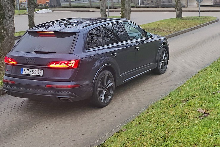 Travelnews.lv apceļo Latviju ar jauno Audi Q7 SUV S line 60 3.0 TFSI 366990