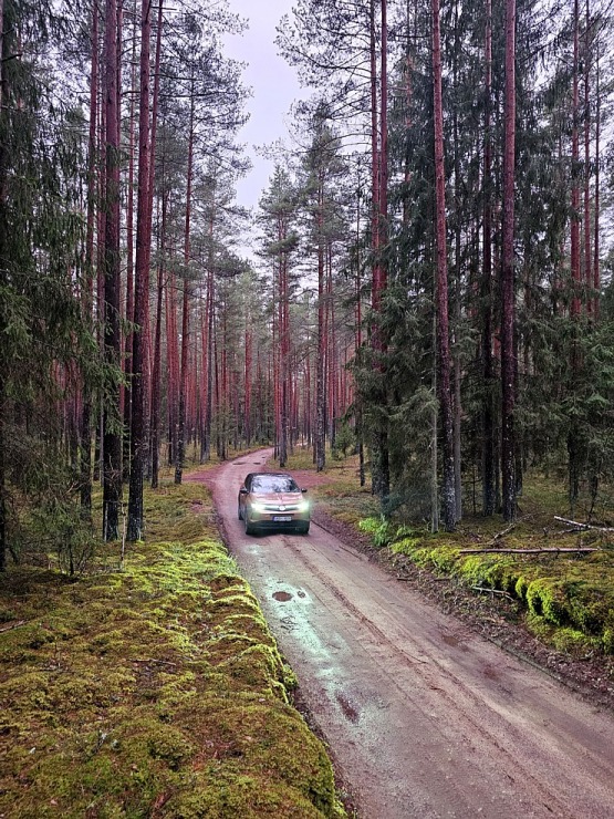 Sadarbībā ar «Auto Blitz» apceļojam Latviju ar jauno un Vācijā ražoto «Opel Grandland GS Hybrid» 367122