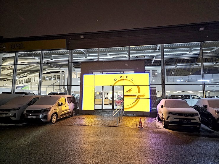 Sadarbībā ar «Auto Blitz» apceļojam Latviju ar jauno un Vācijā ražoto «Opel Grandland GS Hybrid» 367148