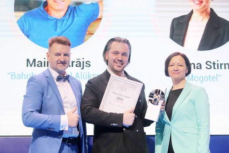 «GADA CILVĒKS TŪRISMĀ 2024» apbalvošanas ceremonija tūrisma izstādē «Balttour 2025». “Uzņēmējs/vadītājs naktsmītņu biznesā” viesnīcas “Monika Centrum «GADA CILVĒKS TŪRISMĀ 2024» apbalvošanas ceremonija tūrisma izstādē «Balttour 2025». “Uzņēmējs/vadītājs naktsmītņu biznesā” viesnīcas “Monika Centrum 367335