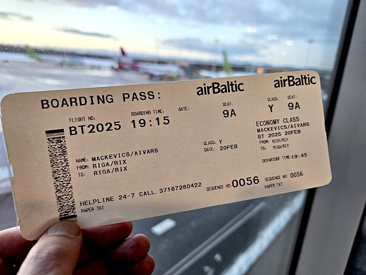 «airBaltic» debesīs bez papildus maksas piedāvā «Starlink» interneta pieslēgumu 367935