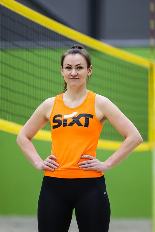 Trešais Sixt Auto kauss pludmales volejbolā pulcē ar auto jomu saistītu uzņēmumu komandas. Foto: Artūrs Stiebriņš Trešais Sixt Auto kauss pludmales volejbolā pulcē ar auto jomu saistītu uzņēmumu komandas. Foto: Artūrs Stiebriņš 368019