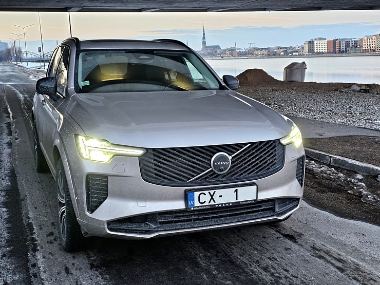 Apceļojam Latviju ar 455 zirgspēku jaudīgo Volvo XC90 Plug-in sadarbībā ar «Volvo Mūsa Motors Rīga» Apceļojam Latviju ar 455 zirgspēku jaudīgo Volvo XC90 Plug-in sadarbībā ar «Volvo Mūsa Motors Rīga» 368143