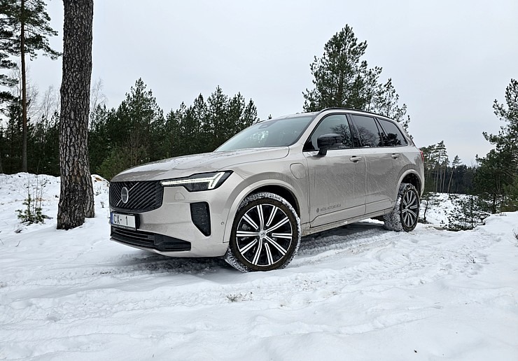 Apceļojam Latviju ar 455 zirgspēku jaudīgo Volvo XC90 Plug-in sadarbībā ar «Volvo Mūsa Motors Rīga» Apceļojam Latviju ar 455 zirgspēku jaudīgo Volvo XC90 Plug-in sadarbībā ar «Volvo Mūsa Motors Rīga» 368149
