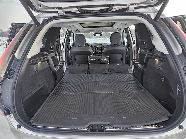 Apceļojam Latviju ar 455 zirgspēku jaudīgo Volvo XC90 Plug-in sadarbībā ar «Volvo Mūsa Motors Rīga» Apceļojam Latviju ar 455 zirgspēku jaudīgo Volvo XC90 Plug-in sadarbībā ar «Volvo Mūsa Motors Rīga» 368155