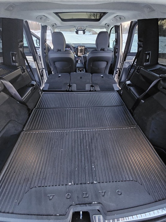 Apceļojam Latviju ar 455 zirgspēku jaudīgo Volvo XC90 Plug-in sadarbībā ar «Volvo Mūsa Motors Rīga» Apceļojam Latviju ar 455 zirgspēku jaudīgo Volvo XC90 Plug-in sadarbībā ar «Volvo Mūsa Motors Rīga» 368158