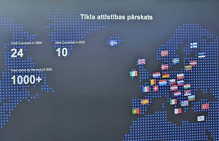 Travelnews.lv klātienē iepazīst pasaulē vadošā elektromobiļu ražotāja BYD (Build Your Dreams) spēkratus 369453