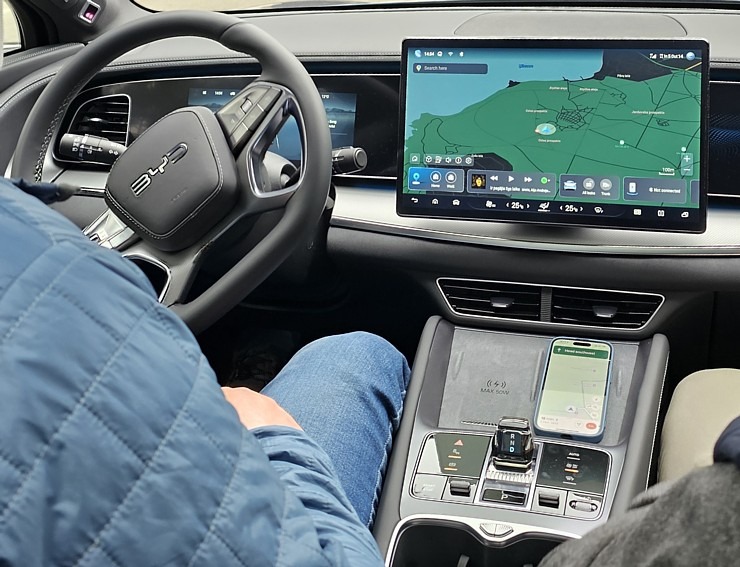Travelnews.lv klātienē iepazīst pasaulē vadošā elektromobiļu ražotāja BYD (Build Your Dreams) spēkratus 369470