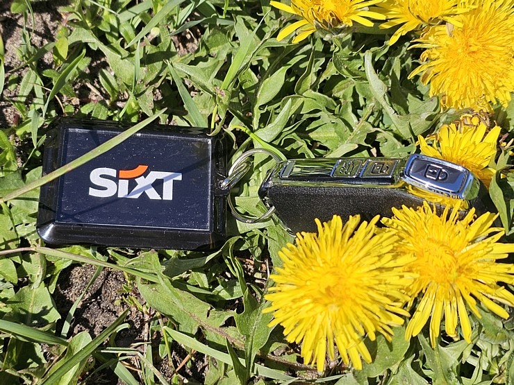 Sadarbībā ar auto nomu «Sixt Latvija» ceļojam ar vāģi «KIA Sportage», kas ir pieejams sākot no 29 eiro dienā Sadarbībā ar auto nomu «Sixt Latvija» ceļojam ar vāģi «KIA Sportage», kas ir pieejams sākot no 29 eiro dienā 370551