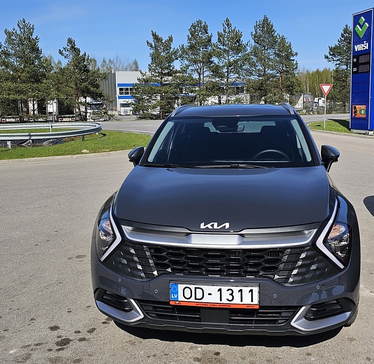 Sadarbībā ar auto nomu «Sixt Latvija» ceļojam ar vāģi «KIA Sportage», kas ir pieejams sākot no 29 eiro dienā Sadarbībā ar auto nomu «Sixt Latvija» ceļojam ar vāģi «KIA Sportage», kas ir pieejams sākot no 29 eiro dienā 370563