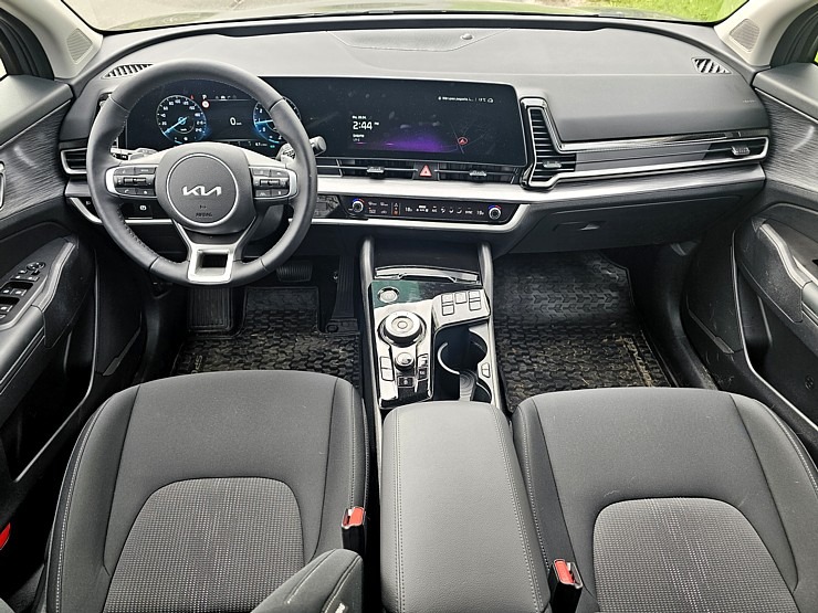 Sadarbībā ar auto nomu «Sixt Latvija» ceļojam ar vāģi «KIA Sportage», kas ir pieejams sākot no 29 eiro dienā Sadarbībā ar auto nomu «Sixt Latvija» ceļojam ar vāģi «KIA Sportage», kas ir pieejams sākot no 29 eiro dienā 370564
