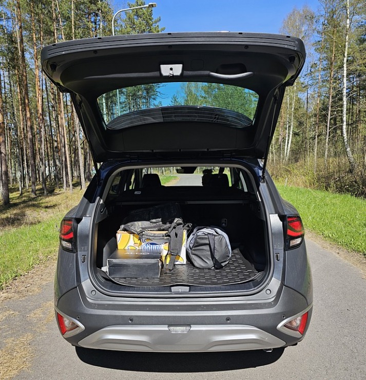 Sadarbībā ar auto nomu «Sixt Latvija» ceļojam ar vāģi «KIA Sportage», kas ir pieejams sākot no 29 eiro dienā Sadarbībā ar auto nomu «Sixt Latvija» ceļojam ar vāģi «KIA Sportage», kas ir pieejams sākot no 29 eiro dienā 370566