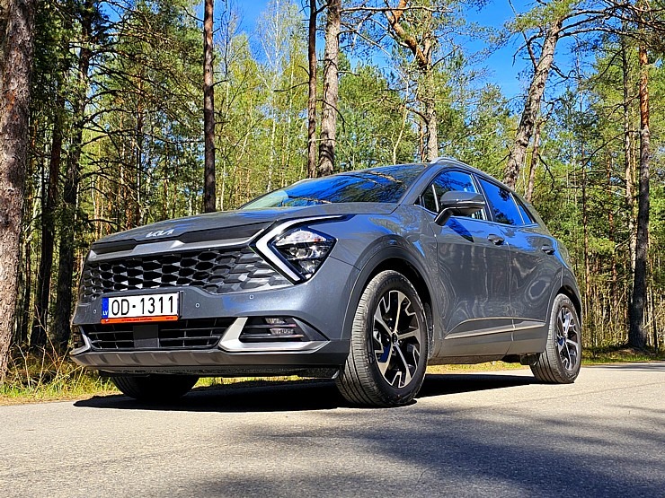 Sadarbībā ar auto nomu «Sixt Latvija» ceļojam ar vāģi «KIA Sportage», kas ir pieejams sākot no 29 eiro dienā Sadarbībā ar auto nomu «Sixt Latvija» ceļojam ar vāģi «KIA Sportage», kas ir pieejams sākot no 29 eiro dienā 370577