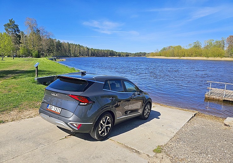 Sadarbībā ar auto nomu «Sixt Latvija» ceļojam ar vāģi «KIA Sportage», kas ir pieejams sākot no 29 eiro dienā Sadarbībā ar auto nomu «Sixt Latvija» ceļojam ar vāģi «KIA Sportage», kas ir pieejams sākot no 29 eiro dienā 370543