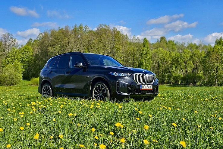 Sadarbībā ar auto nomu «Sixt Latvija» ceļojam ar vāģi «BMW X5» uz Latgali 370953