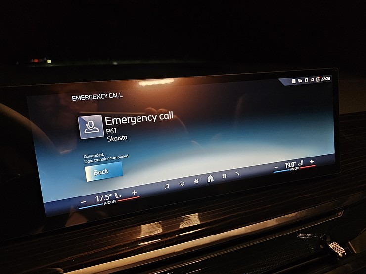Sadarbībā ar auto nomu «Sixt Latvija» ceļojam ar vāģi «BMW X5» uz Latgali 370968