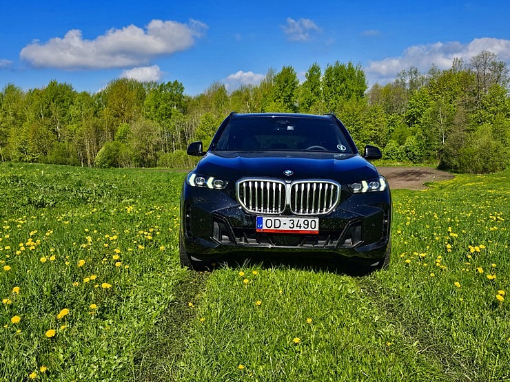 Sadarbībā ar auto nomu «Sixt Latvija» ceļojam ar vāģi «BMW X5» uz Latgali 370969