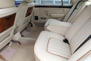 Transfēru ar «Rolls-Royce» spēkratiem kāzām, īpašām sagaidīšanām,  influenceriem piedāvā «Ax Group» 14