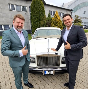 Transfēru ar «Rolls-Royce» spēkratiem kāzām, īpašām sagaidīšanām,  influenceriem piedāvā «Ax Group» 2