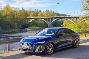 Travelnews.lv ceļo uz Siguldu un Jūrmalu ar jauno un 367 zs jaudīgo «Audi S5 Sedan» 4