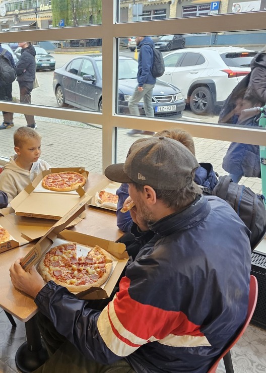 Rīgas «K. K. fon Stricka villas» tuvumā atver jaunu «Dominos Pizza» picēriju 372361