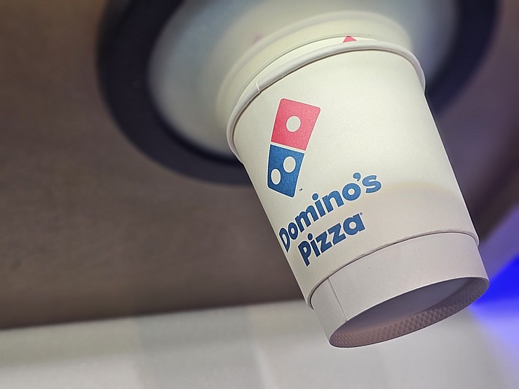 Rīgas «K. K. fon Stricka villas» tuvumā atver jaunu «Dominos Pizza» picēriju 372370