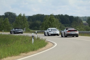 Iepazīstam 300 km garā maršrutā sešus dažādus Porsche 911 un 718 spēkratus 20
