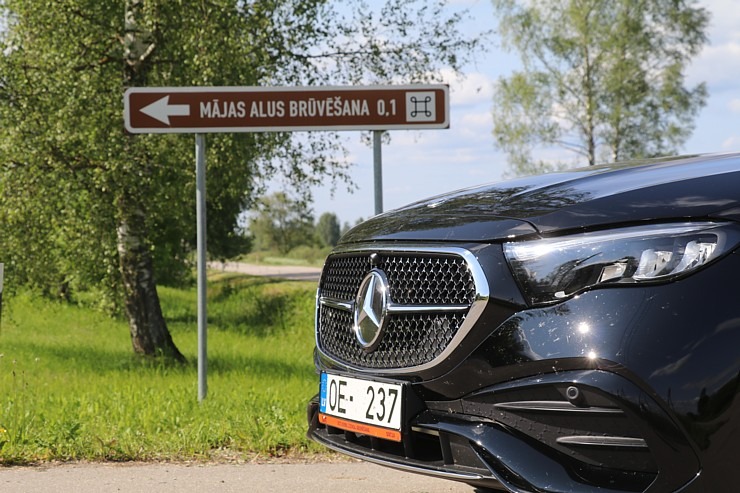 Sadarbībā ar auto nomu «SIXT Latvija» un «Mercedes-Benz E 200 Sedan» ceļojam uz Balvu novadu pēc Jāņu garšām 372763