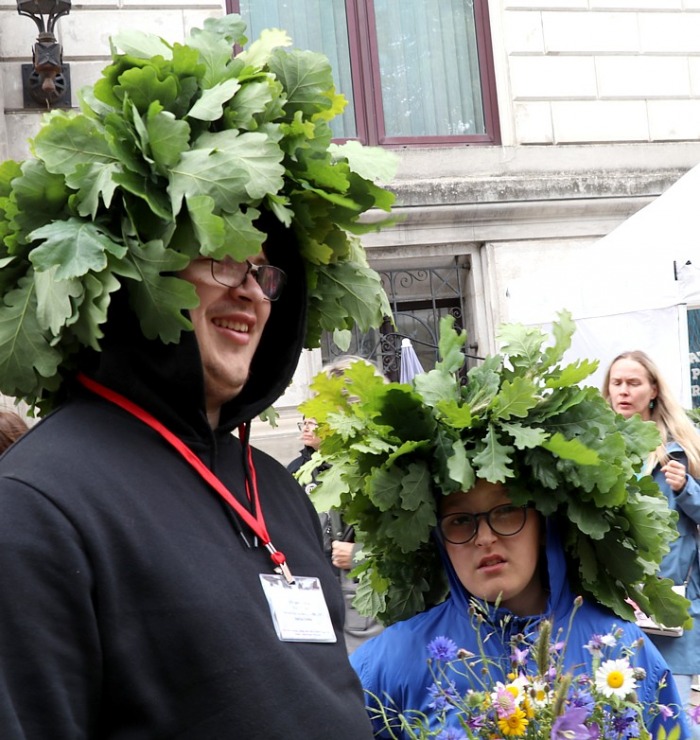 Rīgas Doma laukumā norisinās ikgadējais Zāļu tirgus 372822