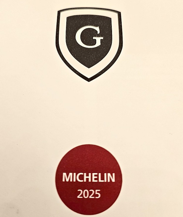 Vecrīgas Michelin saraksta viesnīcas «Grand Palace Hotel» restorāns «Seasons» piedāvā jaunu un izsmalcinātu ēdienkarti 373111
